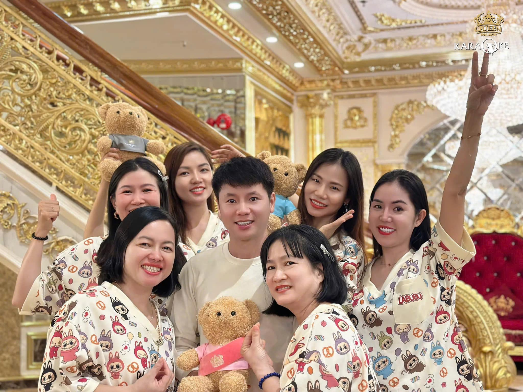 Karaoke gia đình Đà Nẵng — Vì sao Queen Palace là lựa chọn an tâm cho cả nhà.