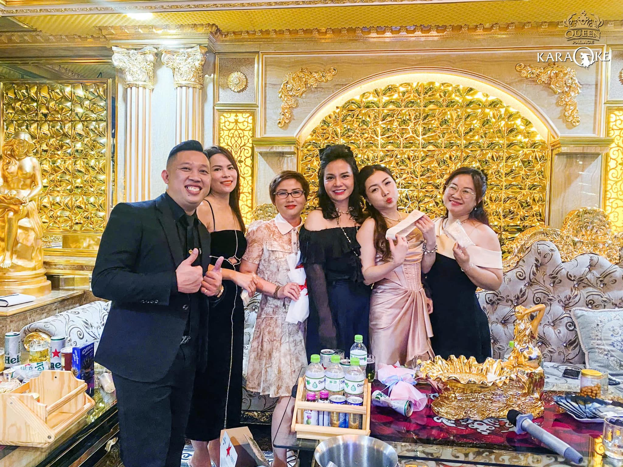 Karaoke Đà Nẵng Cho Doanh Nghiệp | Queen Palace Karaoke