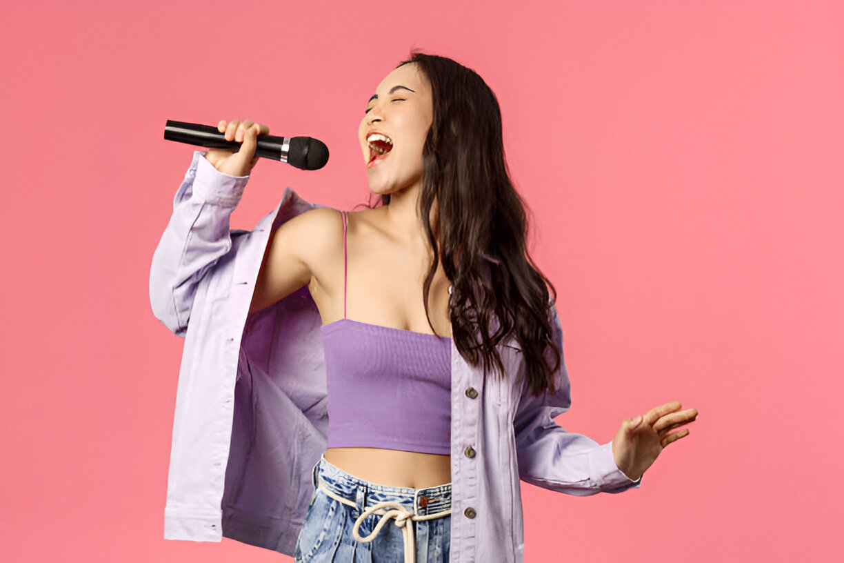 Những Bài Hát Karaoke Hay Cho Nữ Vào Ngày Tết