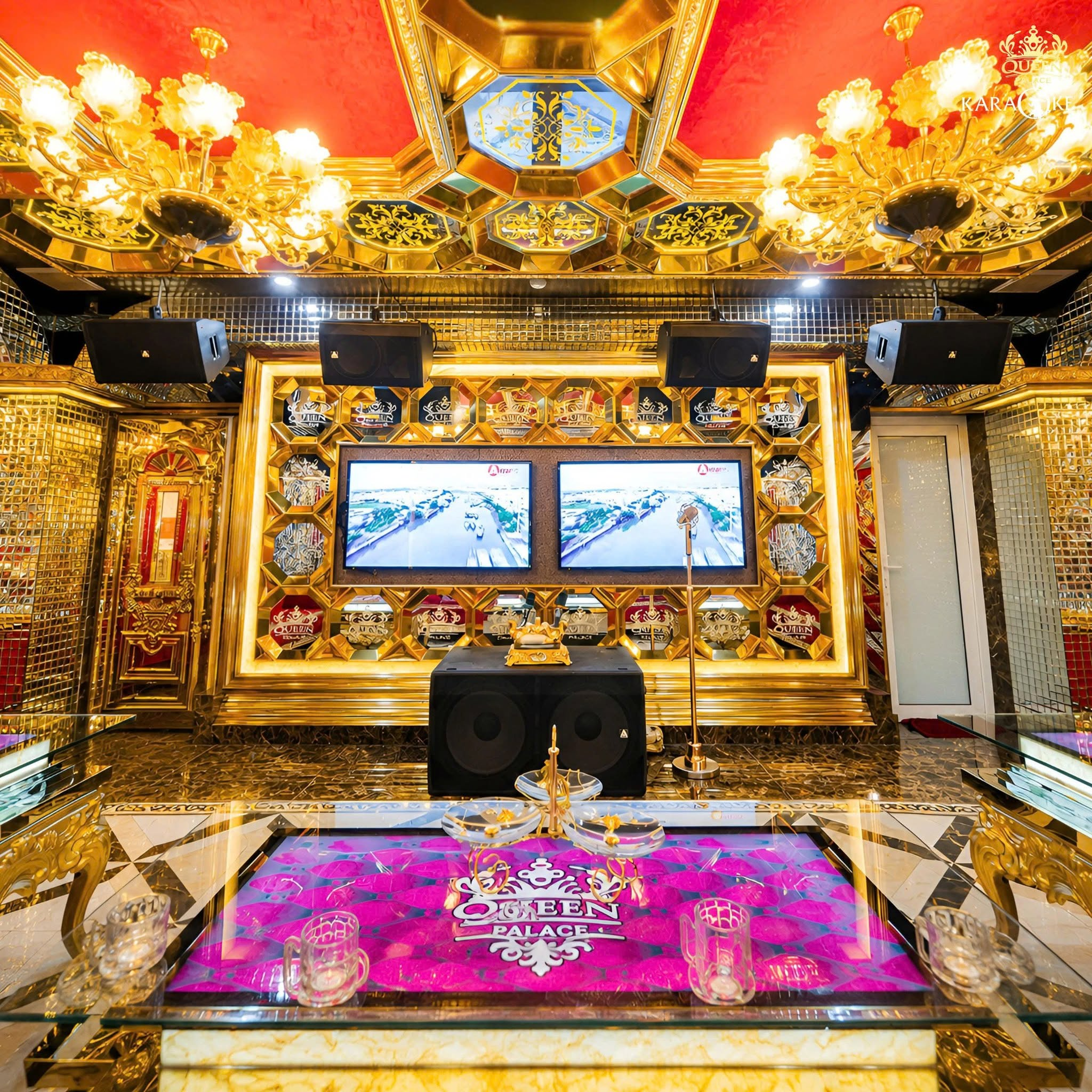 Đội ngũ Queen Palace — Chuyên nghiệp, tận tâm trong từng chi tiết phục vụ